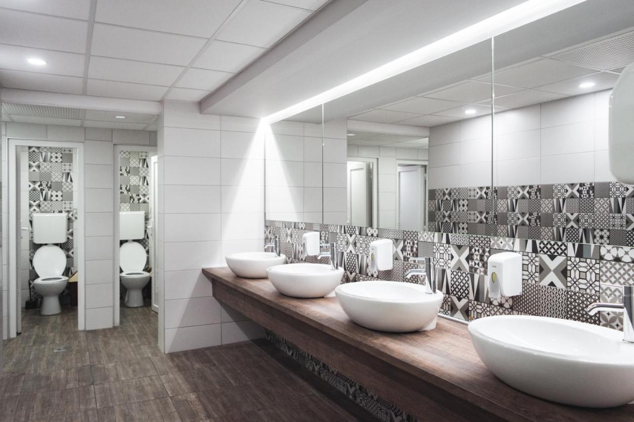 Hotel Lepenski Vir Donji Milanovac Buitenkant foto